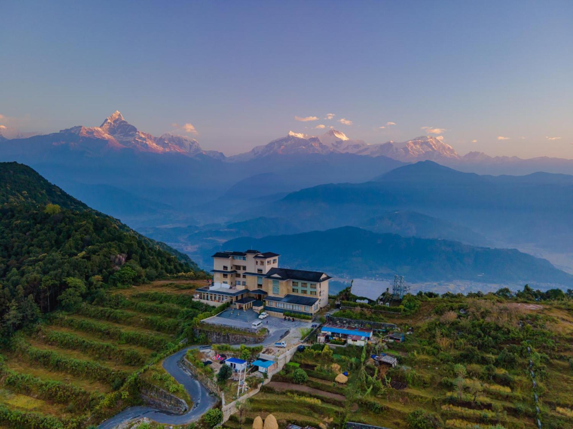 Sarangkot Mountain Lodge Pokhara Exterior foto
